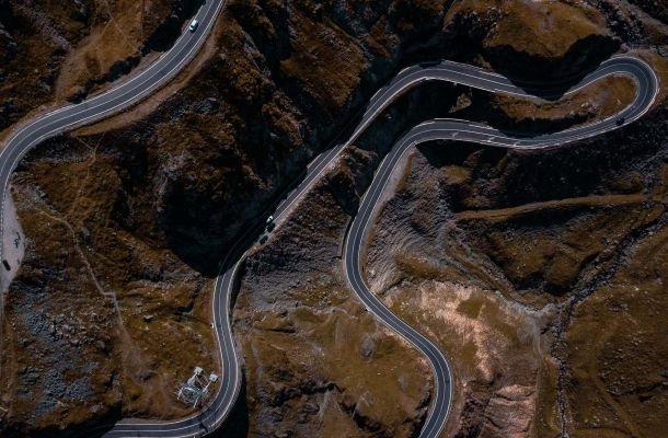 TrackLab 4G vehicle tracking device and fleet management software for car rentals and automobile dealers